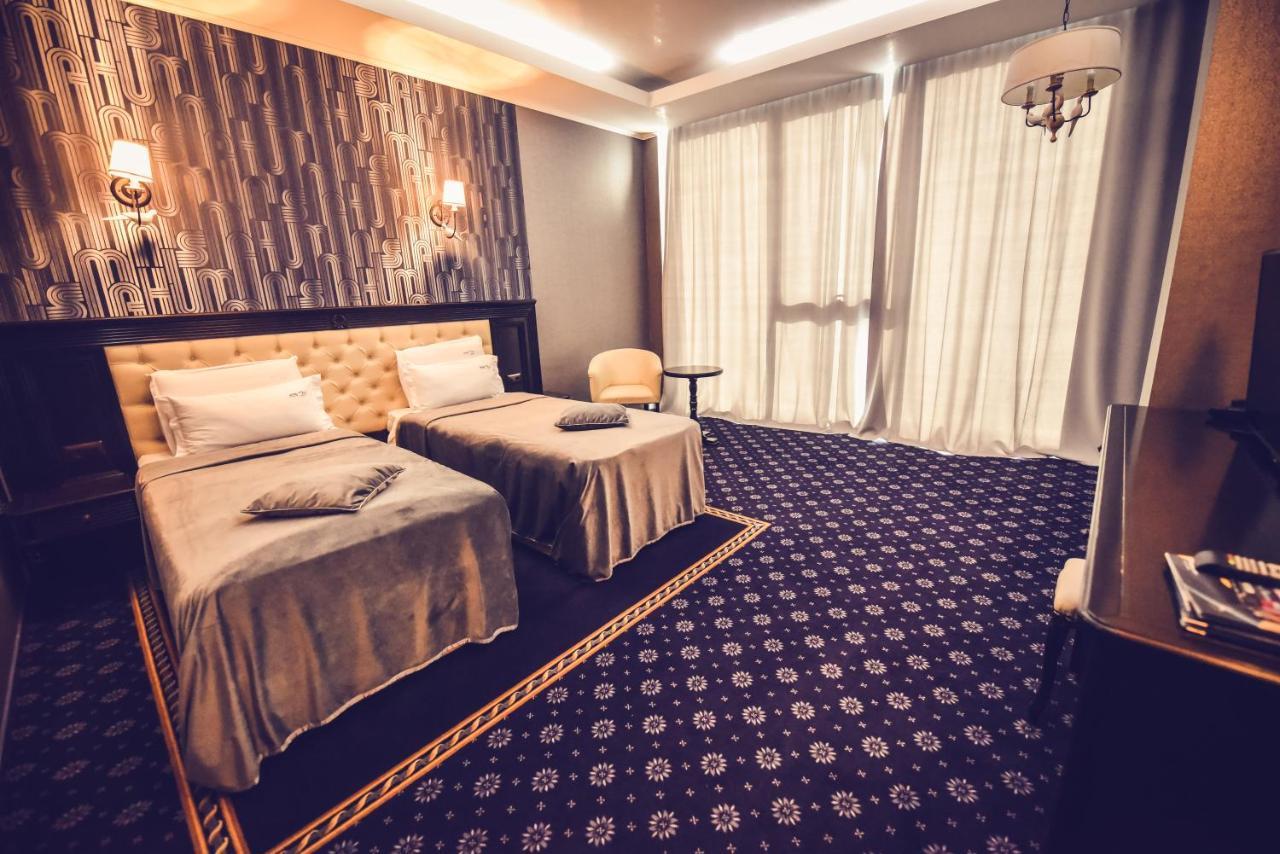Hotel Spa Ice Resort Ghiroda ภายนอก รูปภาพ