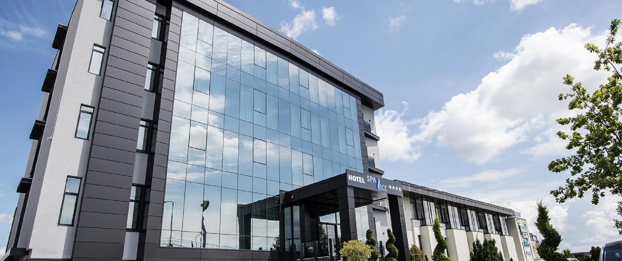 Hotel Spa Ice Resort Ghiroda ภายนอก รูปภาพ