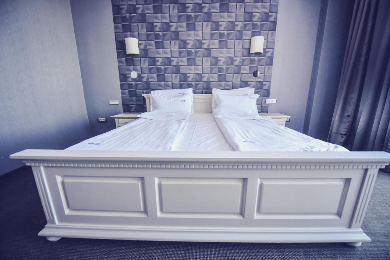 Hotel Spa Ice Resort Ghiroda ภายนอก รูปภาพ