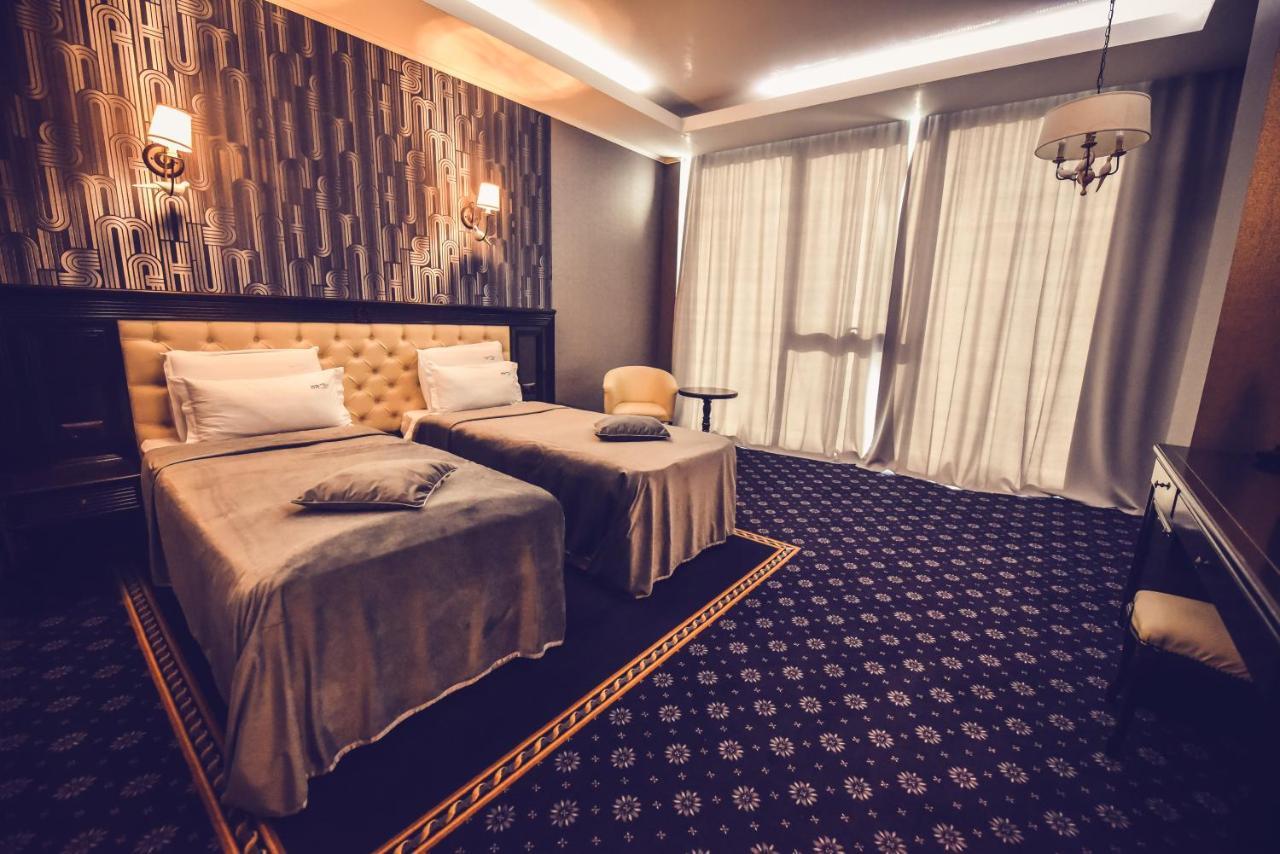 Hotel Spa Ice Resort Ghiroda ภายนอก รูปภาพ