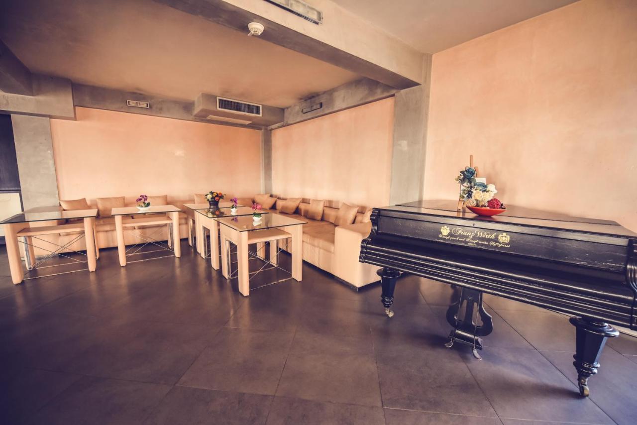 Hotel Spa Ice Resort Ghiroda ภายนอก รูปภาพ